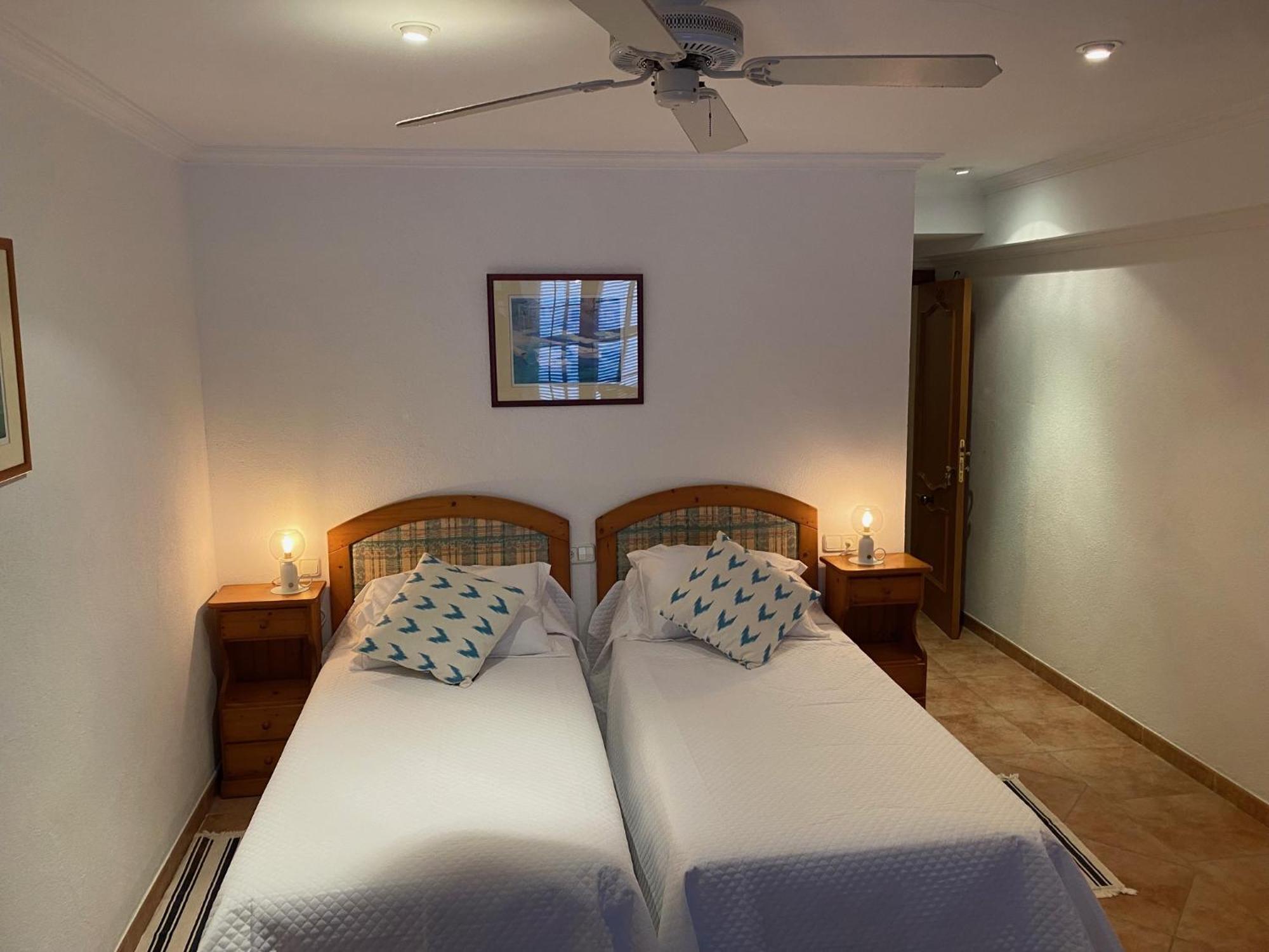 Hostal Restaurante Cala Cala Figuera  Kültér fotó