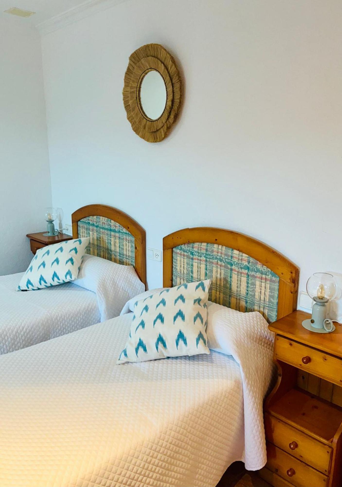 Hostal Restaurante Cala Cala Figuera  Kültér fotó
